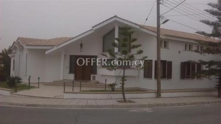 New For Sale €790,000 Villa 7 bedrooms, Detached Larnaka (Center), Larnaca Larnaca