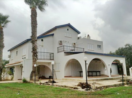 New For Sale €5,000,000 Villa 6 bedrooms, Detached Paralimni Ammochostos - Main Photo