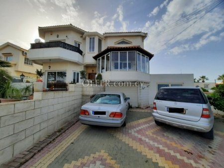 New For Sale €650,000 House 3 bedrooms, Detached Aradippou Larnaca - 5