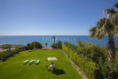 New For Sale €2,000,000 House 4 bedrooms, Zygi Larnaca - 5