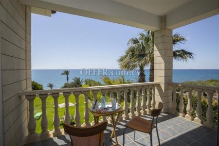 New For Sale €2,000,000 House 4 bedrooms, Zygi Larnaca - 4