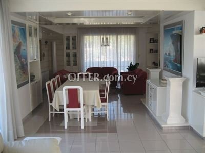 New For Sale €1,050,000 House 5 bedrooms, Detached Lakatameia, Lakatamia Nicosia - 4