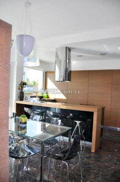 New For Sale €650,000 House 3 bedrooms, Detached Lakatameia, Lakatamia Nicosia - 2