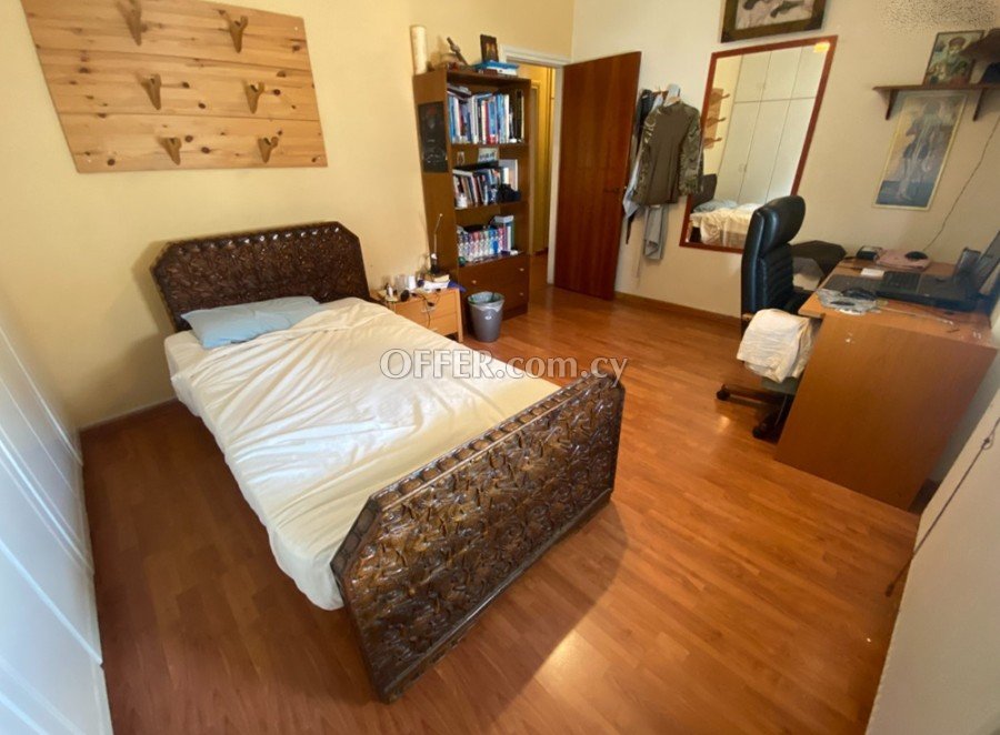 For Sale, Four-Bedroom Whole Floor Apartment in Agios Dometios - 4