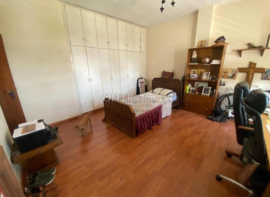 For Sale, Four-Bedroom Whole Floor Apartment in Agios Dometios - 3