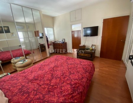 For Sale, Four-Bedroom Whole Floor Apartment in Agios Dometios - 5