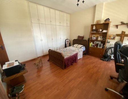For Sale, Four-Bedroom Whole Floor Apartment in Agios Dometios - 3