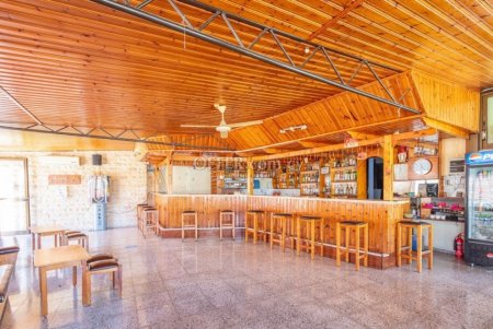 Restaurant in Polis - 10