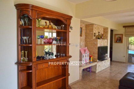 Detached Villa in Yeroskipou - 9