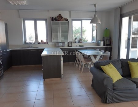 For Sale, Four-Bedroom plus Office Room Detached House in Agia Varvara - 7