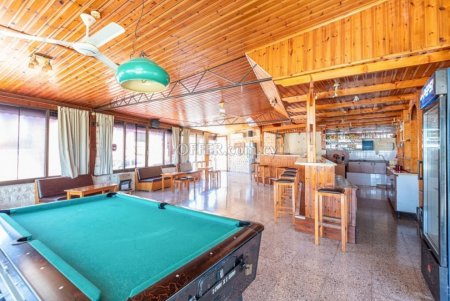 Restaurant in Polis - 7