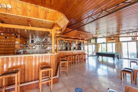 Restaurant in Polis - 6