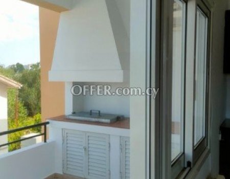 For Sale, Three-Bedroom Whole-Floor Apartment in Strovolos - 2