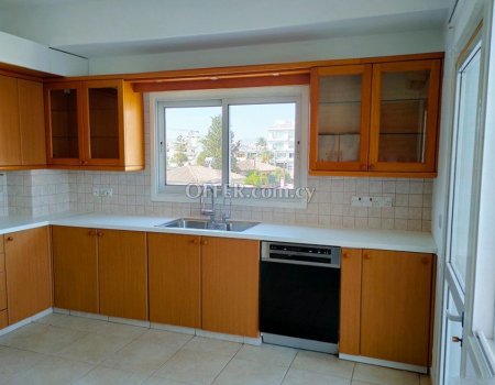 For Sale, Three-Bedroom Whole-Floor Apartment in Strovolos - 8