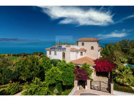 Luxury large villa for sale in Argaka village of Paphos area - 8