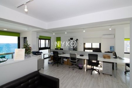OFFICE SPACE [120 sqm] UNFURNISHED - 3
