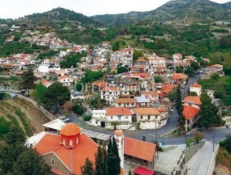 Residential land in the Beatifull Village of Agros