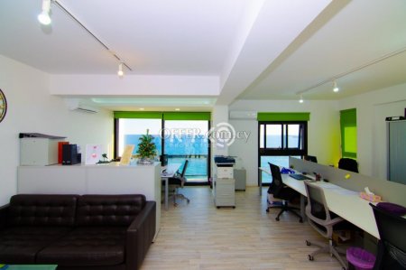 OFFICE SPACE [120 sqm] UNFURNISHED - 10
