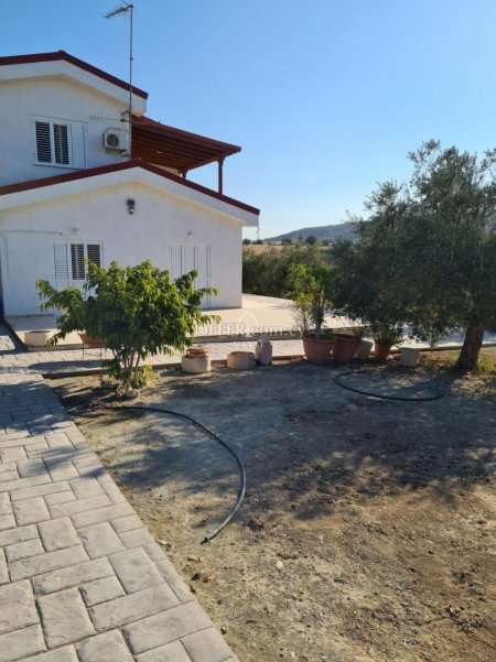 3 BEDROOM DETACHED HOUSE WITH POOL IN 5431 M2 LAND - 9