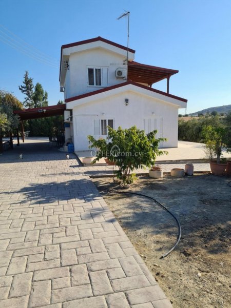 3 BEDROOM DETACHED HOUSE WITH POOL IN 5431 M2 LAND - 8