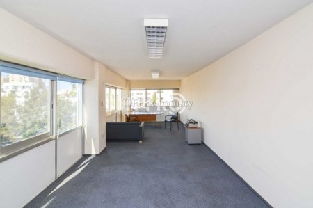 office space of 50 sqm covered area - 2