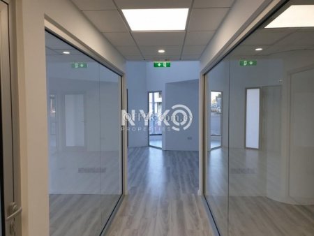 OFFICE SPACE [400 sqm] UNFURNISHED - 6