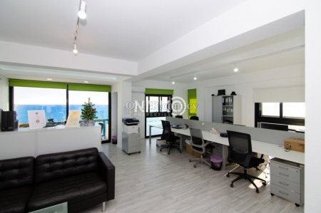 OFFICE SPACE [120 sqm] UNFURNISHED - 5