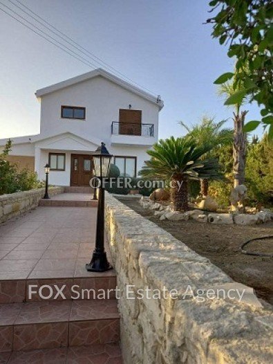 3 Bed 
				Detached House
			 For Rent in Parekklisia, Limassol - 2