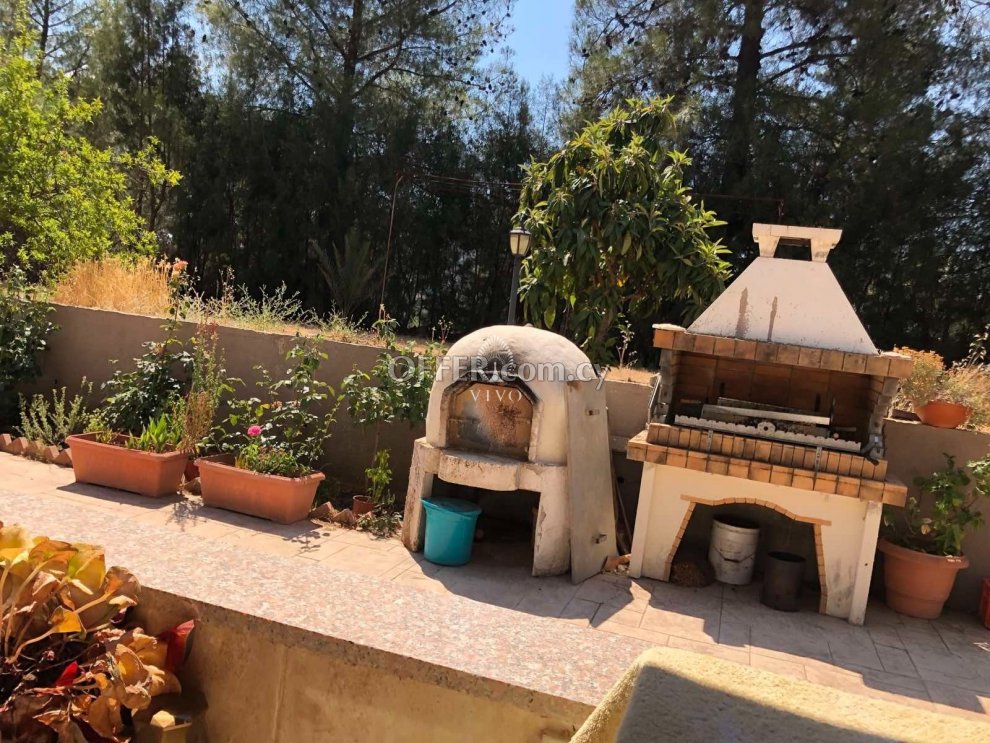 CHARMING MOUNTAIN HOUSE OF 3 BEDROOMS + LOFT IN MONIATIS LIMASSOL - 5