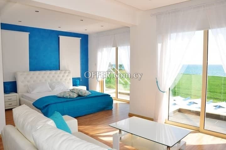 3 Bed House for Sale in Mazotos, Larnaca - 6