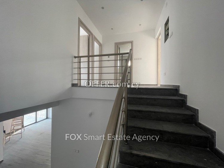 3 Bed 
				Detached House
			 For Rent in Apostolou Petrou & Pavlou, Limassol - 6