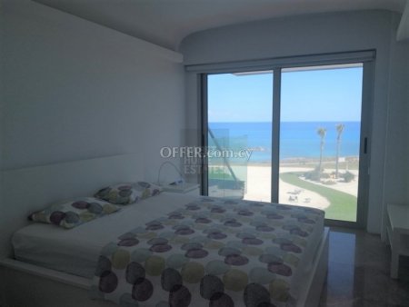 Stunning Beach Front Apartment in Protaras - 3