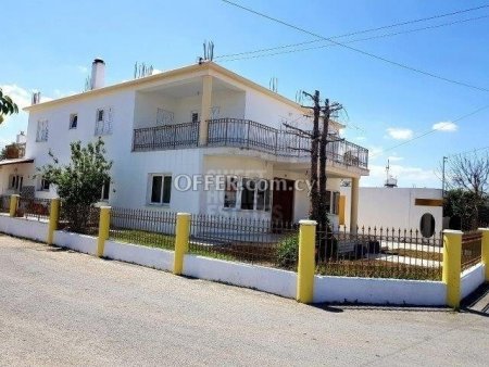 Inviting Family Villa in Paralimni