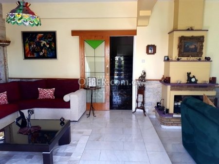 Luxury 4 Bedroom Detached Villa with Private Pool, Livadhia, Larnaca - 11