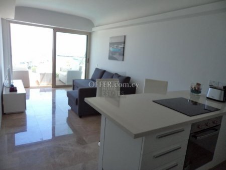Stunning Beach Front Apartment in Protaras - 11