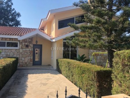 Family Villa on a Large Plot - 11