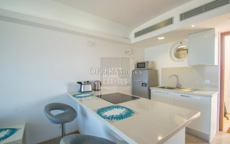 Stunning Beach Front Apartment in Protaras - 10
