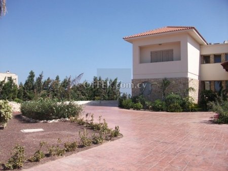 Large Mansion with Sea View in Protaras Hills - 9