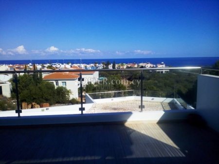 Villa with Unobstructed Sea Views in Cape Greco - 9