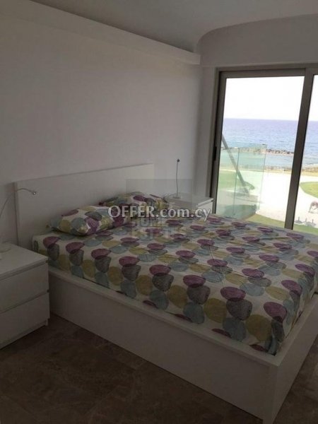 Stunning Beach Front Apartment in Protaras - 8