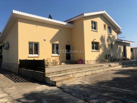 Family Villa on a Large Plot - 6