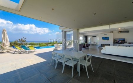 Stunning 6 Bedroom Private Villa with Breathtaking Sea Views - 4