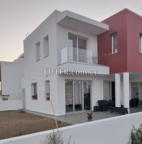 For Sale, Four-Bedroom Detached House in Tseri - 1