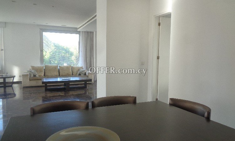 Stunning, Spacious 3 bedroom whole apartment - 4