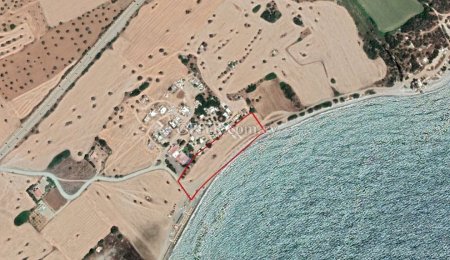 Field for Sale in Mazotos, Larnaca - 1