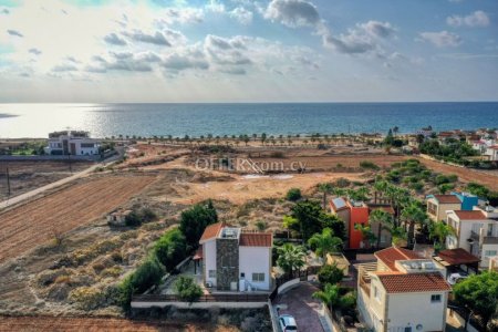 3 Bed Detached Villa for Sale in Ayia Thekla, Ammochostos - 1