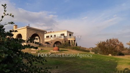 7 Bed 
				Detached House
			 For Rent in Zygi, Limassol - 9