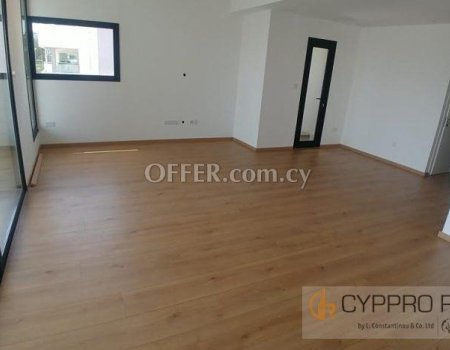 Whole Floor 3 Bedroom Apartment in Agios Nikolaos - 8