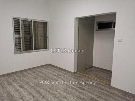 
				Office 
			 For Rent in Agia Zoni, Limassol - 5