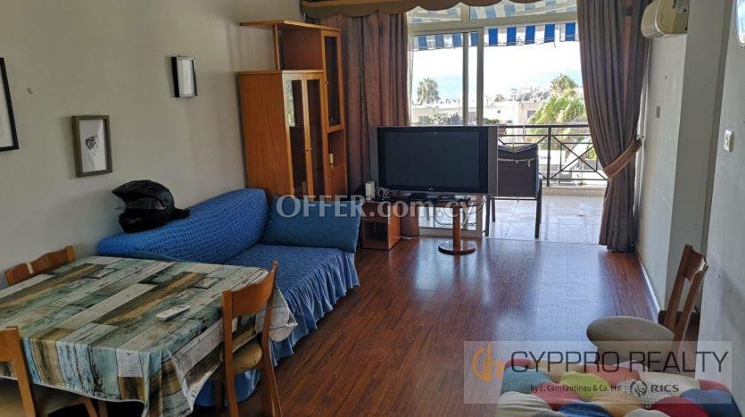 2 Bedroom Apartment close to St. Raphael Hotel - 8